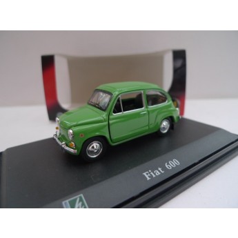 Fiat 600 vert 