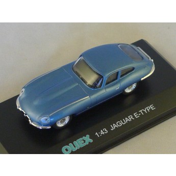 Jaguar type E bleu  1/43