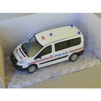 Peugeot expert police 1/43