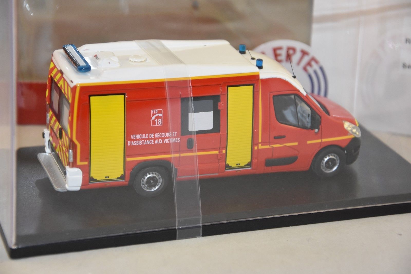 voiture de pompier miniature