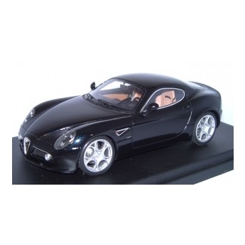 Alfa Romeo 8C comp�titon noir  looksmart  1/43