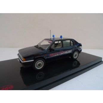 Alfa romeo 33 polizia provinciale bleu