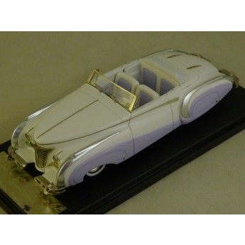 CADILLAC S62 GENERATION II CONVERTIBLE SAOUTCHIK 1948 blanc et lila 1/43