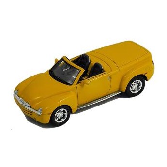 CHEVROLET SSR Ouverte 2005 jaune Spark 1/43