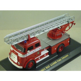 Daf A1600 Pompiers 1962 rouge 2me version  1/43 