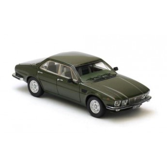 De Tomaso Deauville  1978  vert metal neo 1/43