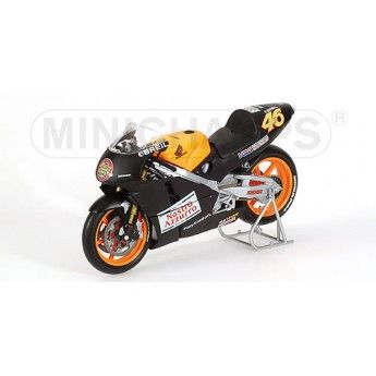 Honda nsr 500 2000 version testbike rossi