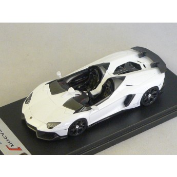 Lamborghini Aventador J 2012 blanc isis  ou jaune looksmart  1/43