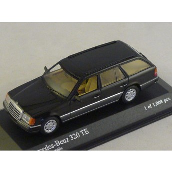 Mercedes 320 TE 1990 noir metal    1/43