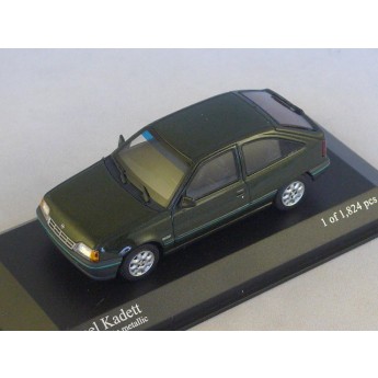 Opel Kadett 1989 vert mtal  1/43