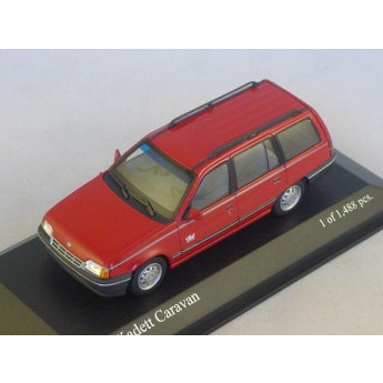 Opel Kadett Caravan 1989 rouge      1/43
