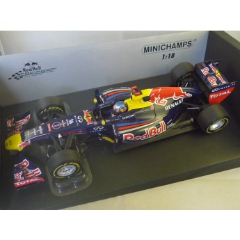 Red Bull Racing Showcar 2012 Vettel 1/18