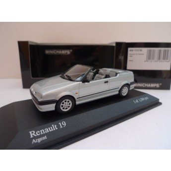 Renault 19 cabriolet 1992 argent minichamps
