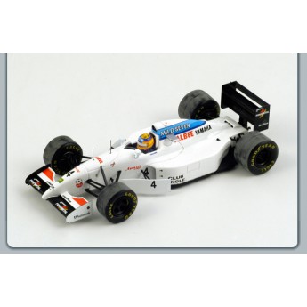 TYRRELL 022 n4 3me GP Espagne 1994 Mark Blundell Spark 1/43 